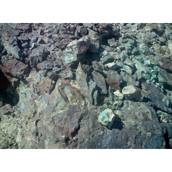 اختبار المعالجة المعدنية للخامات المتعددة الفلزات