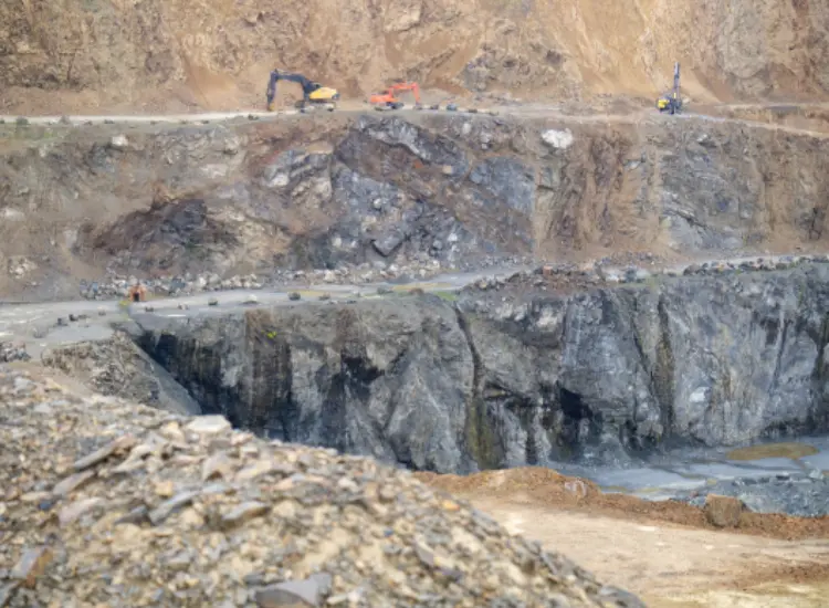 اختبار الاسترداد من بركة المخلفات القديمة