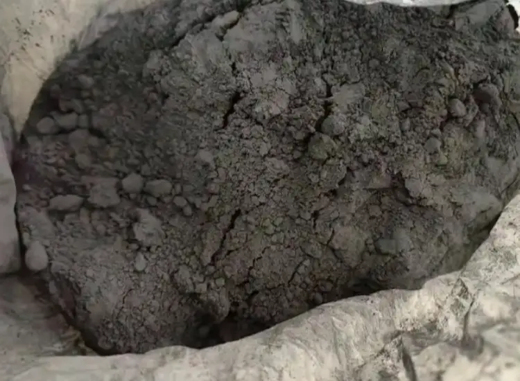 اختبار استرداد الليثيوم والنيكل والكوبالت والمنغنيز من الكتلة السوداء لبطاريات الليثيوم